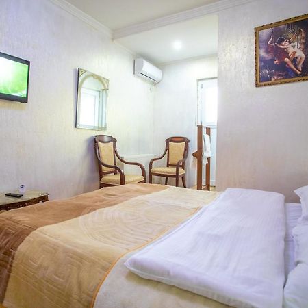 Hotel Mkudro Kutaisi Dış mekan fotoğraf
